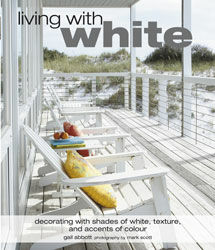 обложка книги Living with White: decorating with shades of white, texture and accents of colour книга Living with White: decorating with shades of white, texture and accents of colour, автор: Gail Abbott